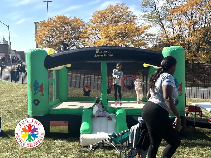 Forthepeopleoutreach-community-events-5